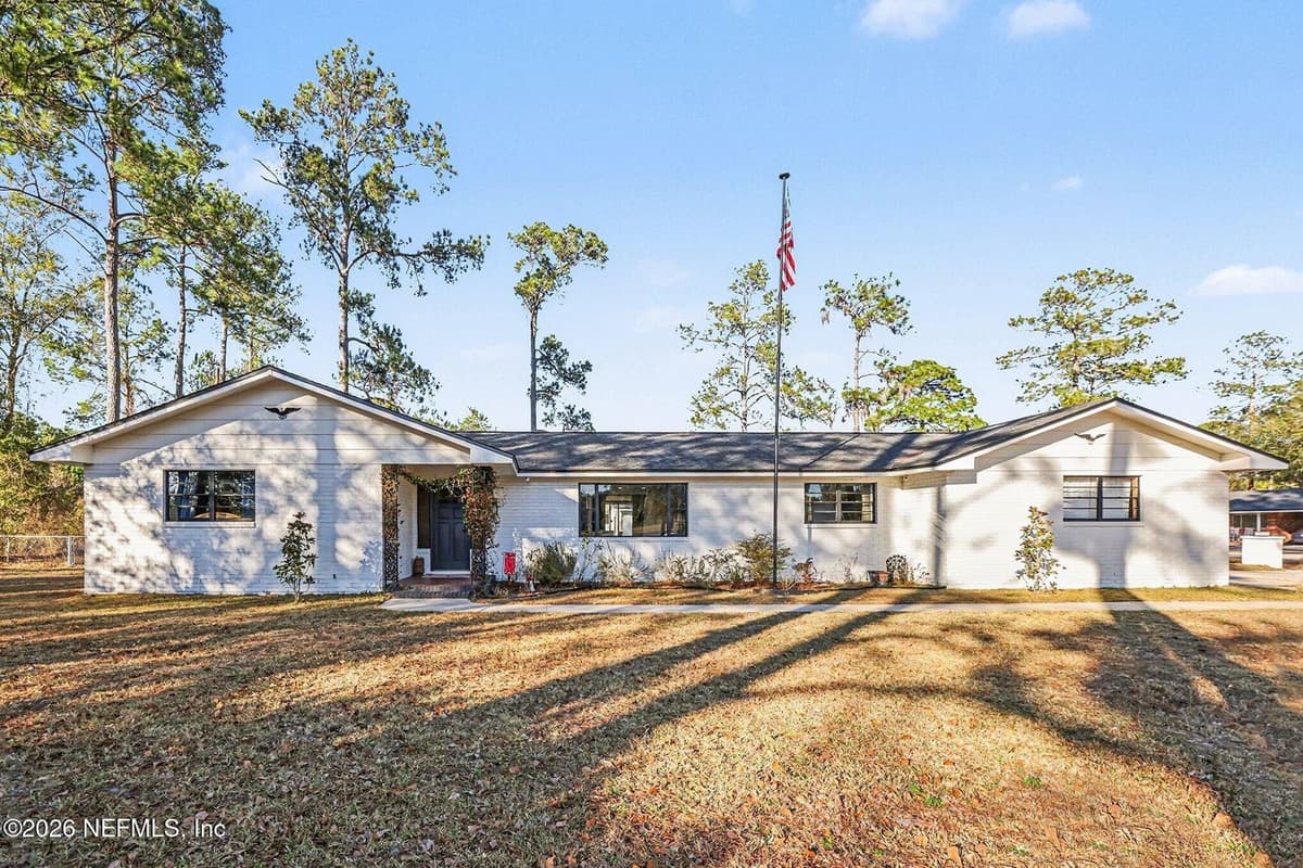 4279 BARBER BROS Circle, Macclenny, FL 32063 2