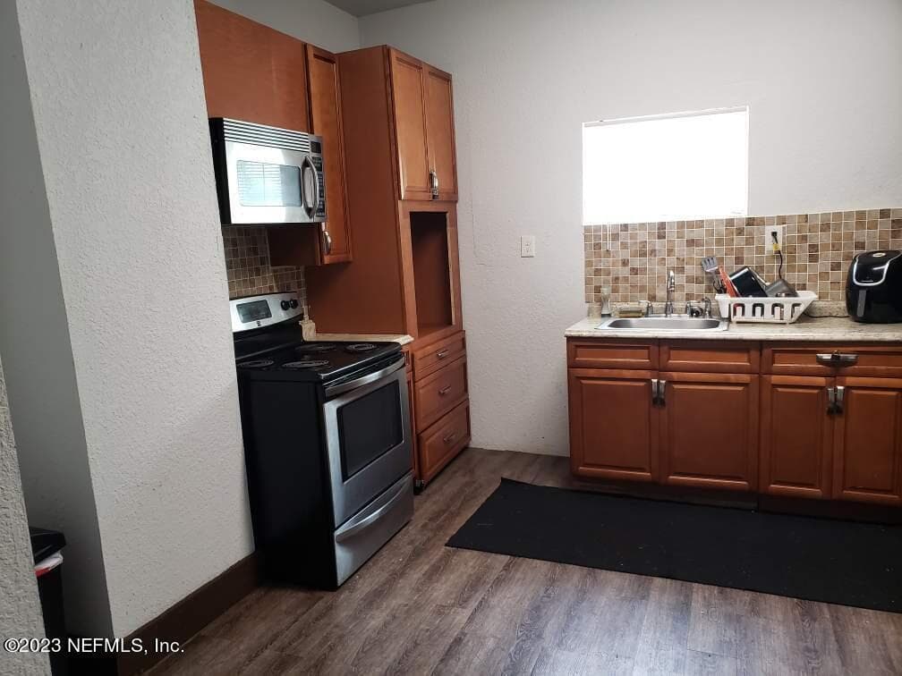 2344 JANETTE Street, Jacksonville, FL 32209 3