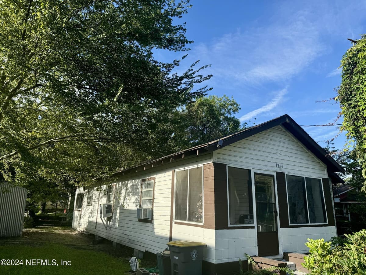 1964 W 6TH Street, Jacksonville, FL 32209 2
