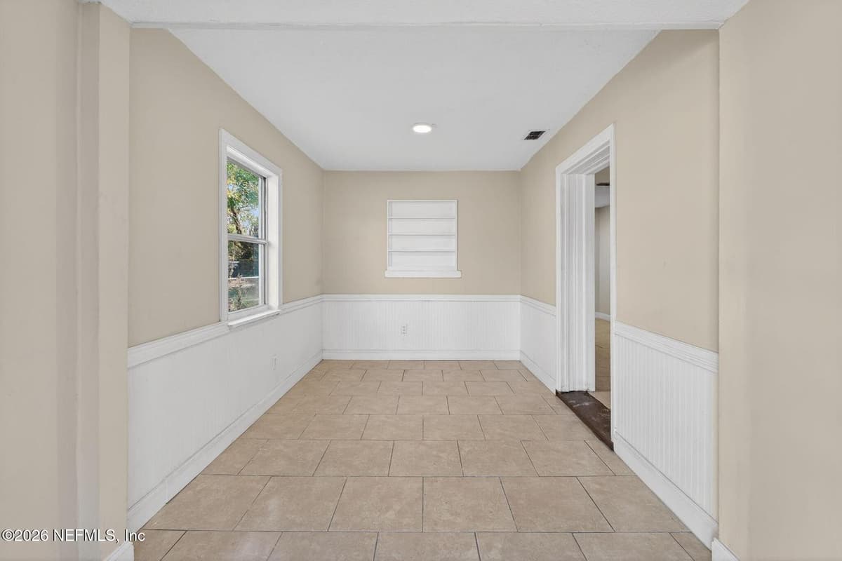 2922 W 11TH Street, Jacksonville, FL 32254 3