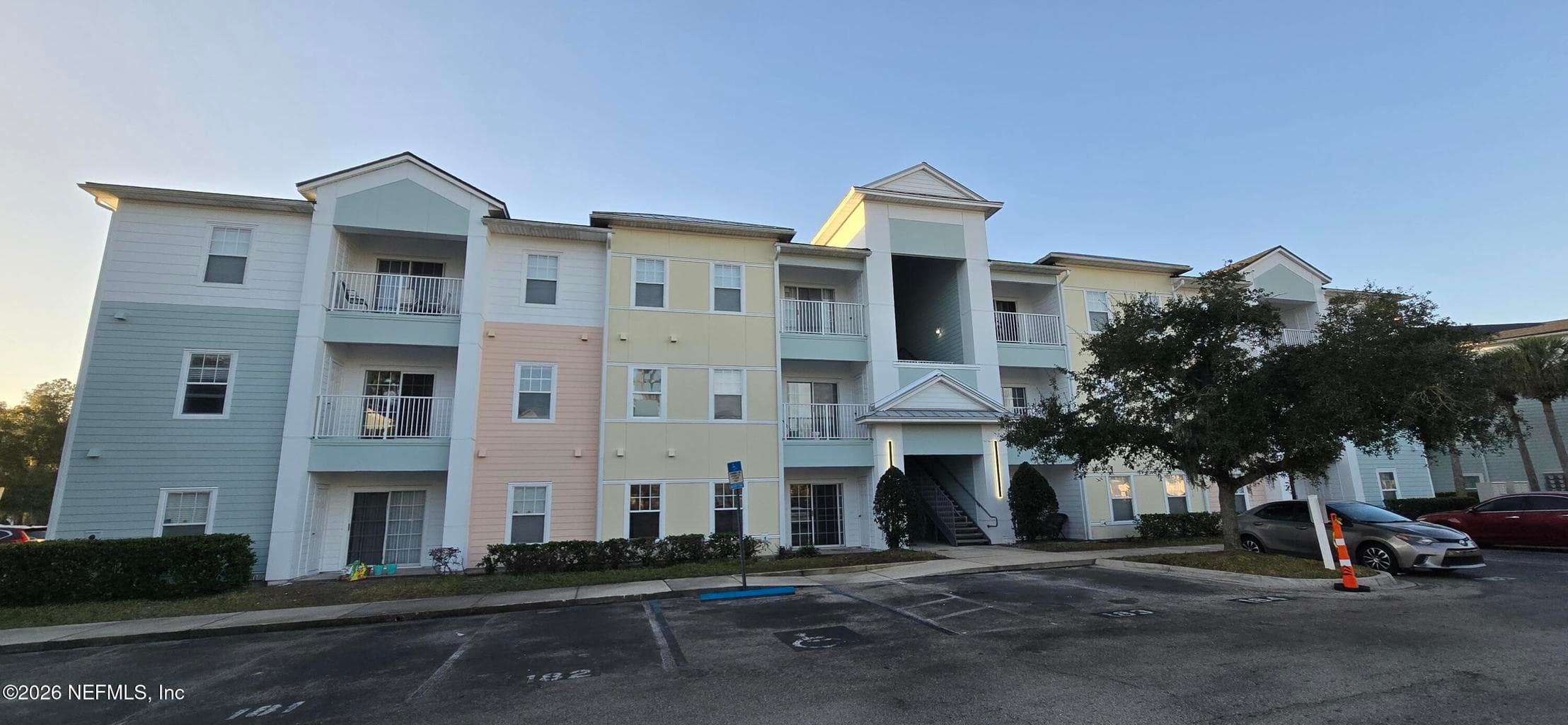 8226 GREEN PARROT Road 206, Jacksonville, FL 32256