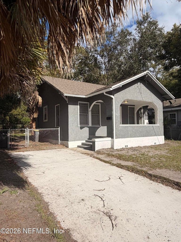 659 BASSWOOD Street, Jacksonville, FL 32206 2