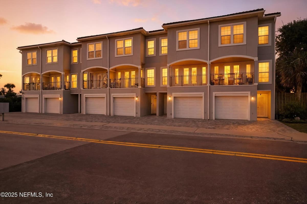 1330 2ND Street S E, Jacksonville Beach, FL 32250 3