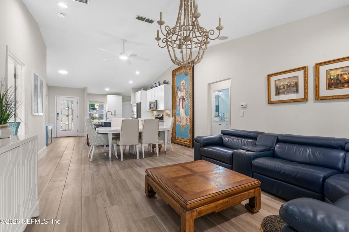 70 VESTAVIA Court, Jacksonville, FL 32081 3