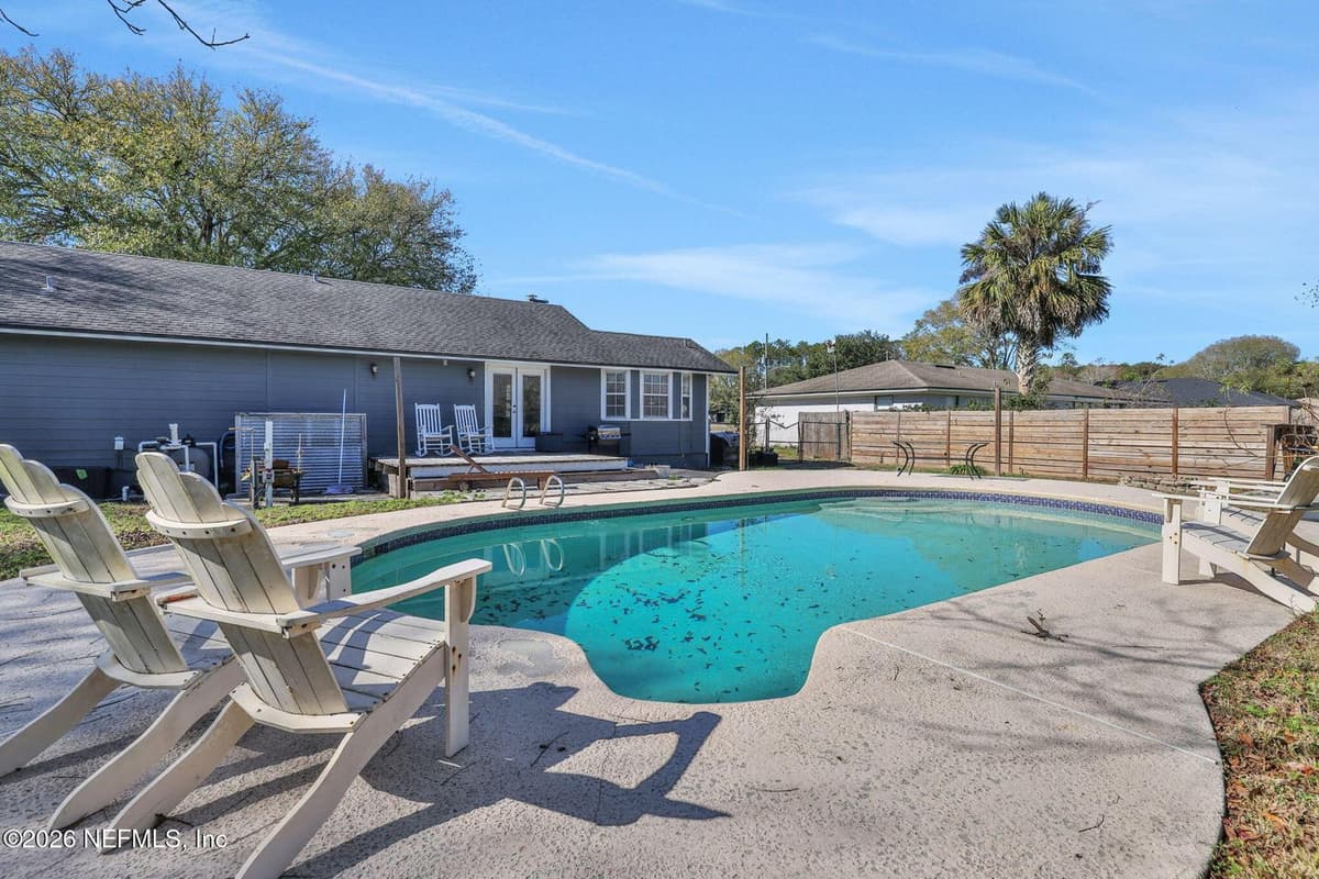 145 VELVET Drive, Jacksonville, FL 32220 3