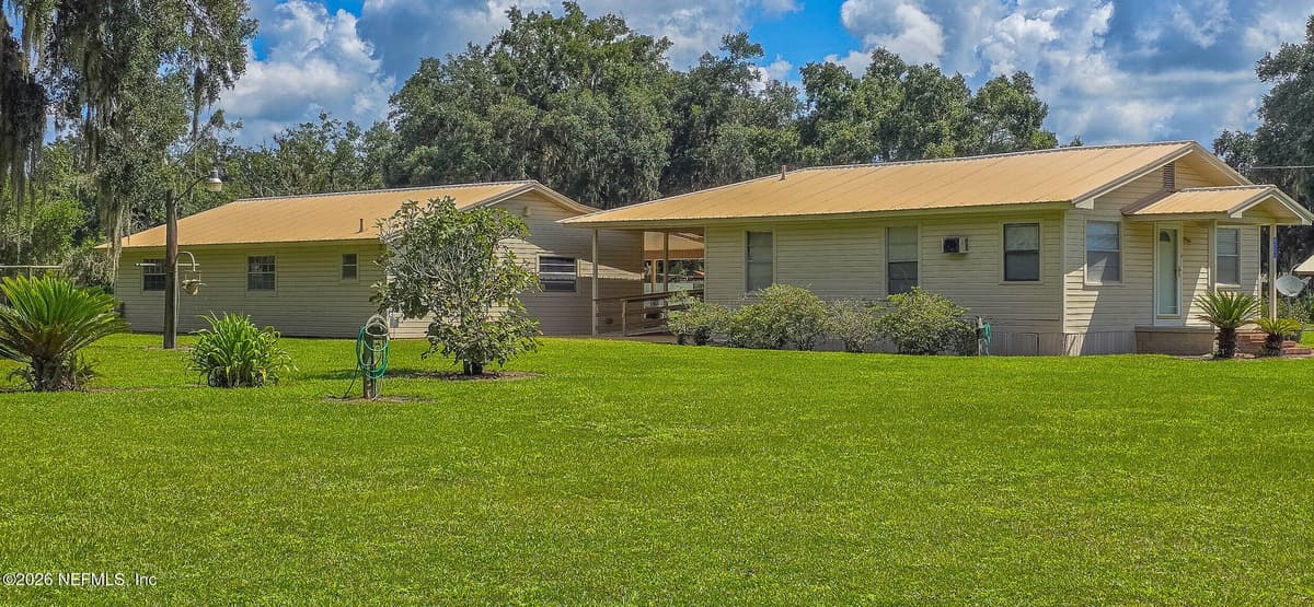 6251 DUNN Avenue, Jacksonville, FL 32218 2