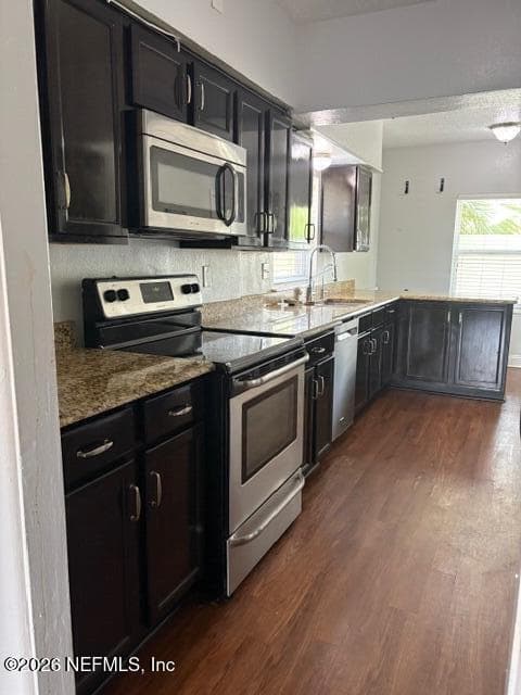 2415 BROWNWOOD Road, Jacksonville, FL 32207 3