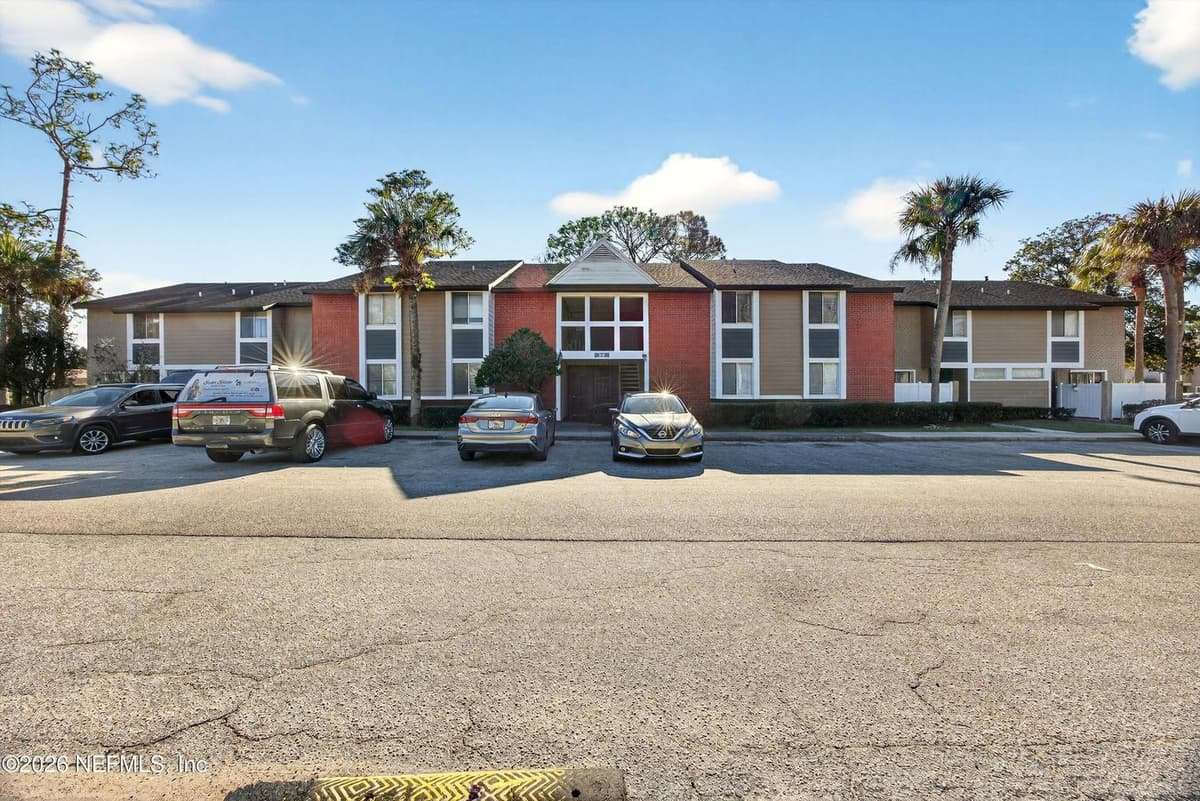 8880 OLD KINGS Road 2, Jacksonville, FL 32257 2