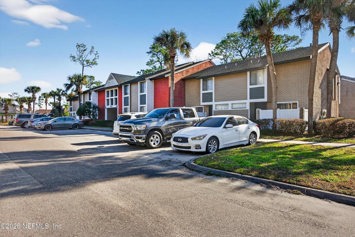 8880 OLD KINGS Road 2, Jacksonville, FL 32257 3