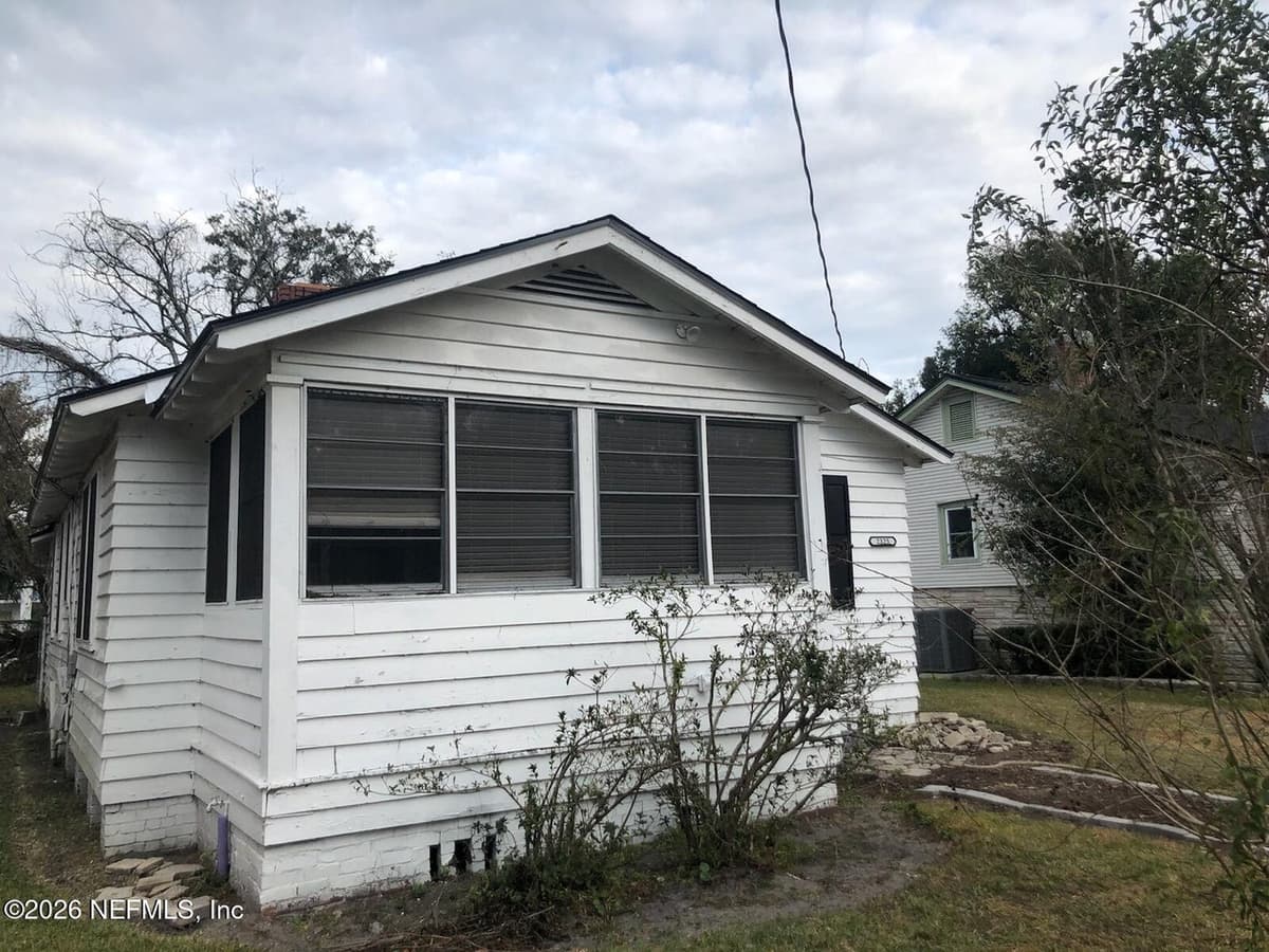 2325 BETHUNE Avenue, Jacksonville, FL 32207 2