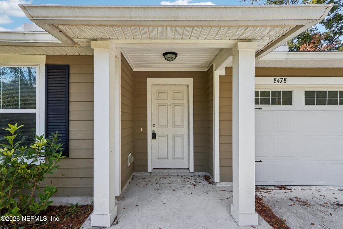 8478 SEVILLE Avenue, Jacksonville, FL 32244 2
