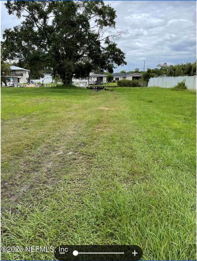 9924 PENNINSULAR Drive, Gibsonton, FL 33534