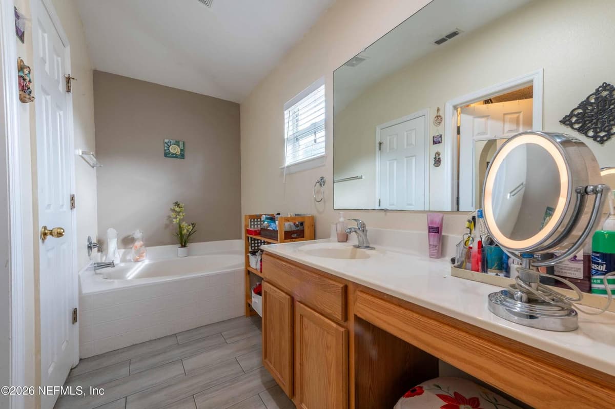 9156 SHINDLER CROSSING Drive, Jacksonville, FL 32222 3