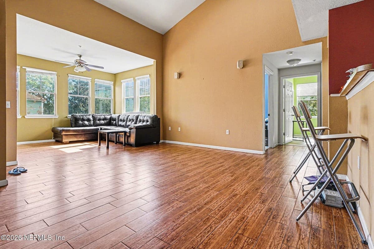 8550 TOUCHTON Road 1221, Jacksonville, FL 32216 3