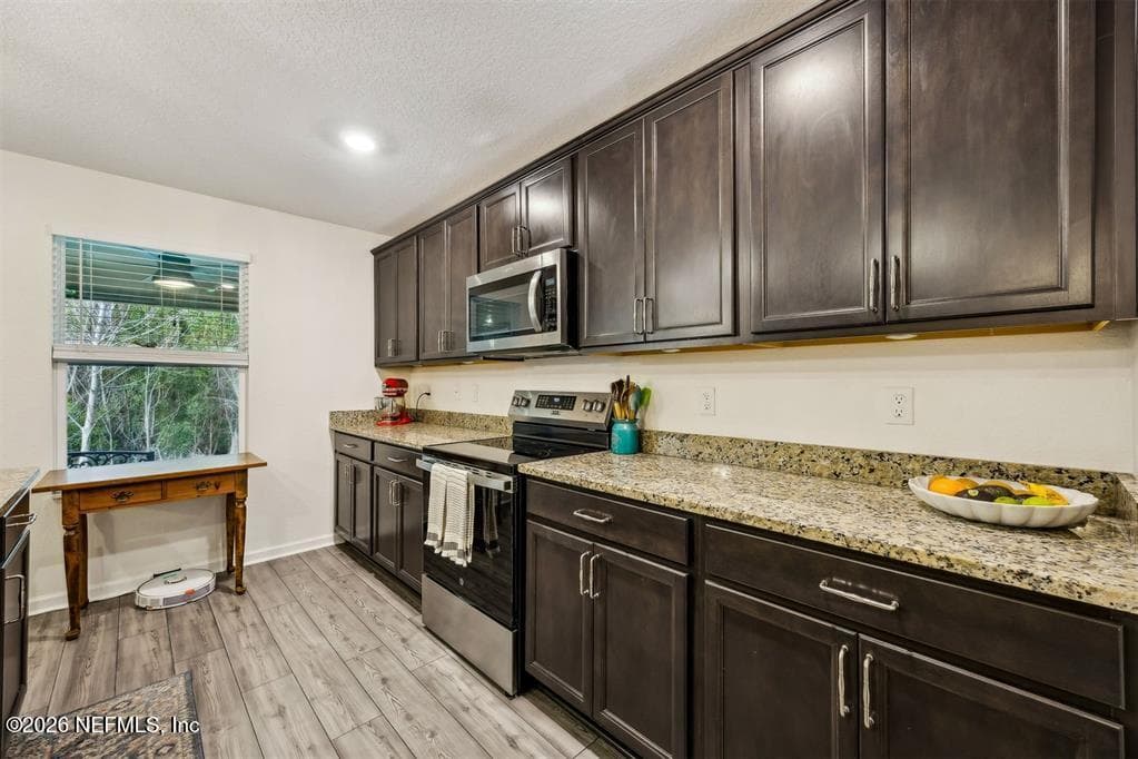 77330 LUMBER CREEK Boulevard, Yulee, FL 32097 3