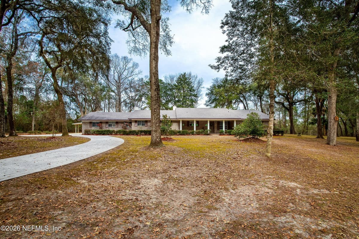 28175 HAMMOCK Road, Hilliard, FL 32046 3
