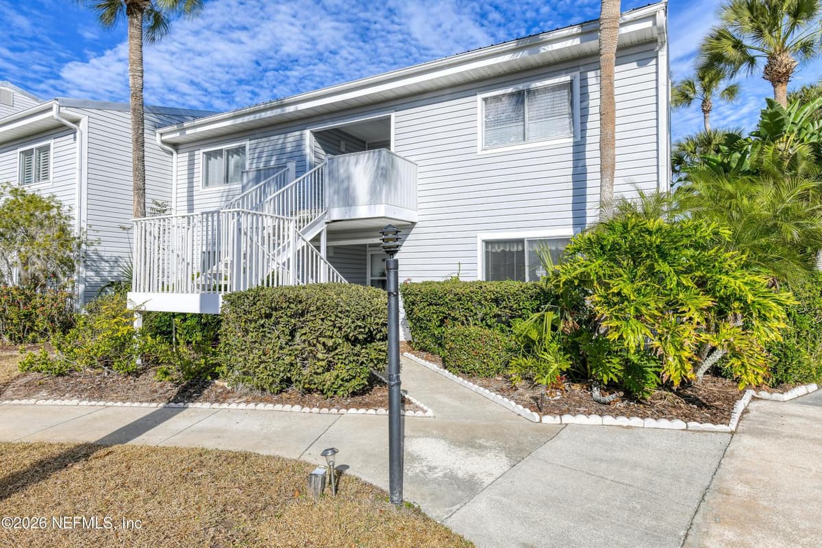 215 RIVER BEND Place C, Welaka, FL 32193 2