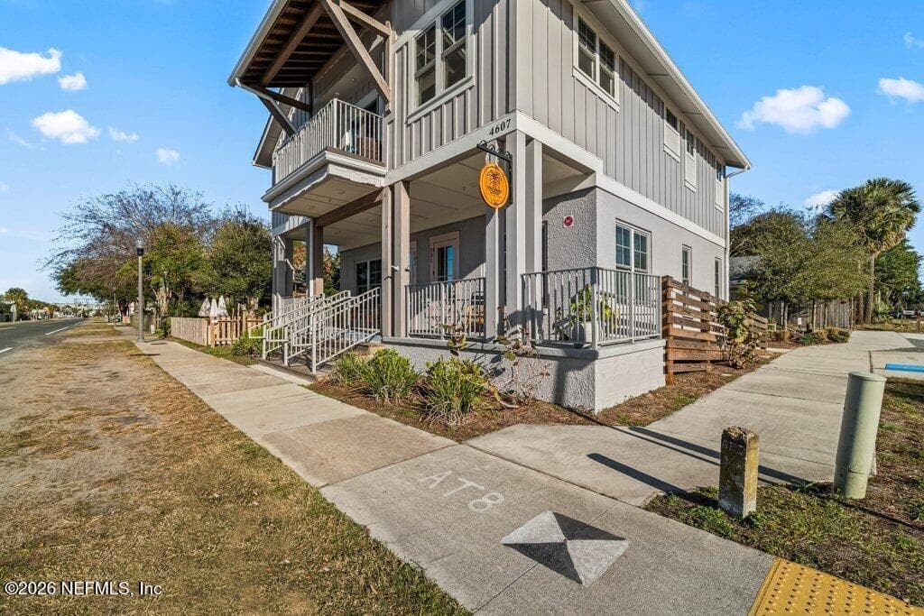 4607 OCEAN Street, Jacksonville, FL 32233 2