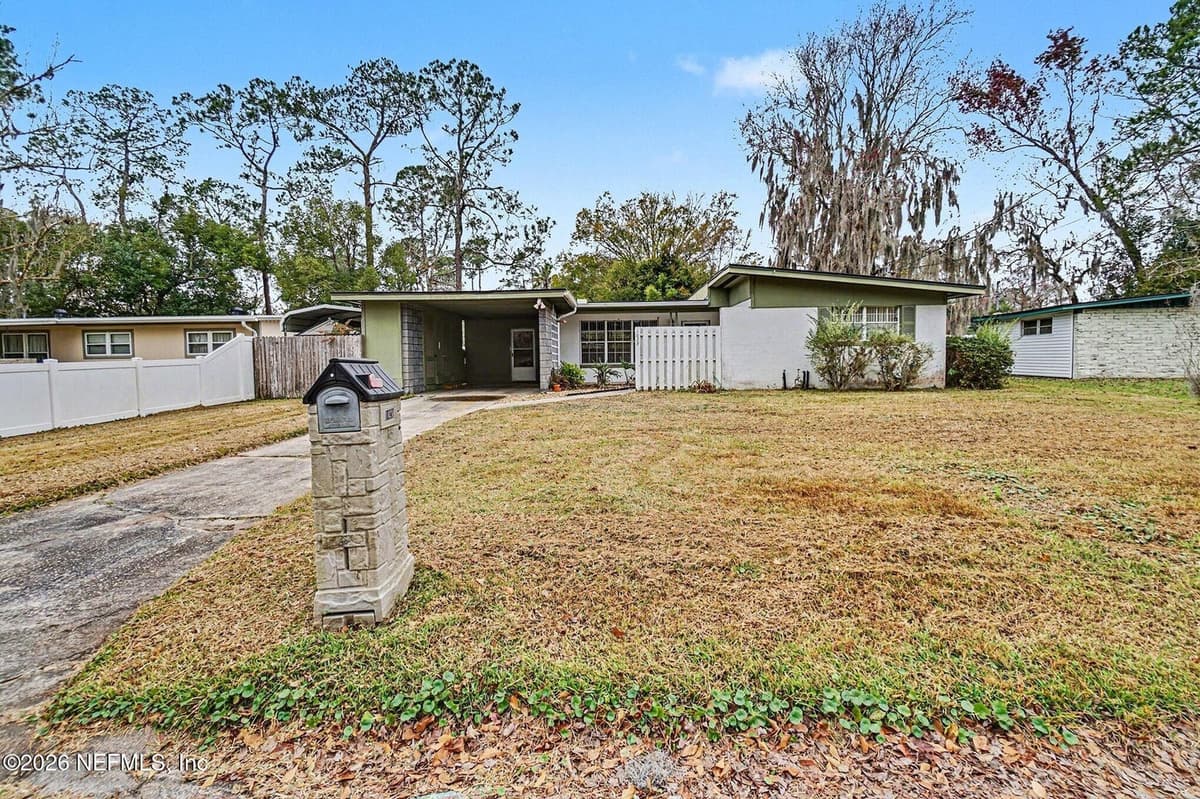 1028 LEGAY Avenue, Jacksonville, FL 32205 2
