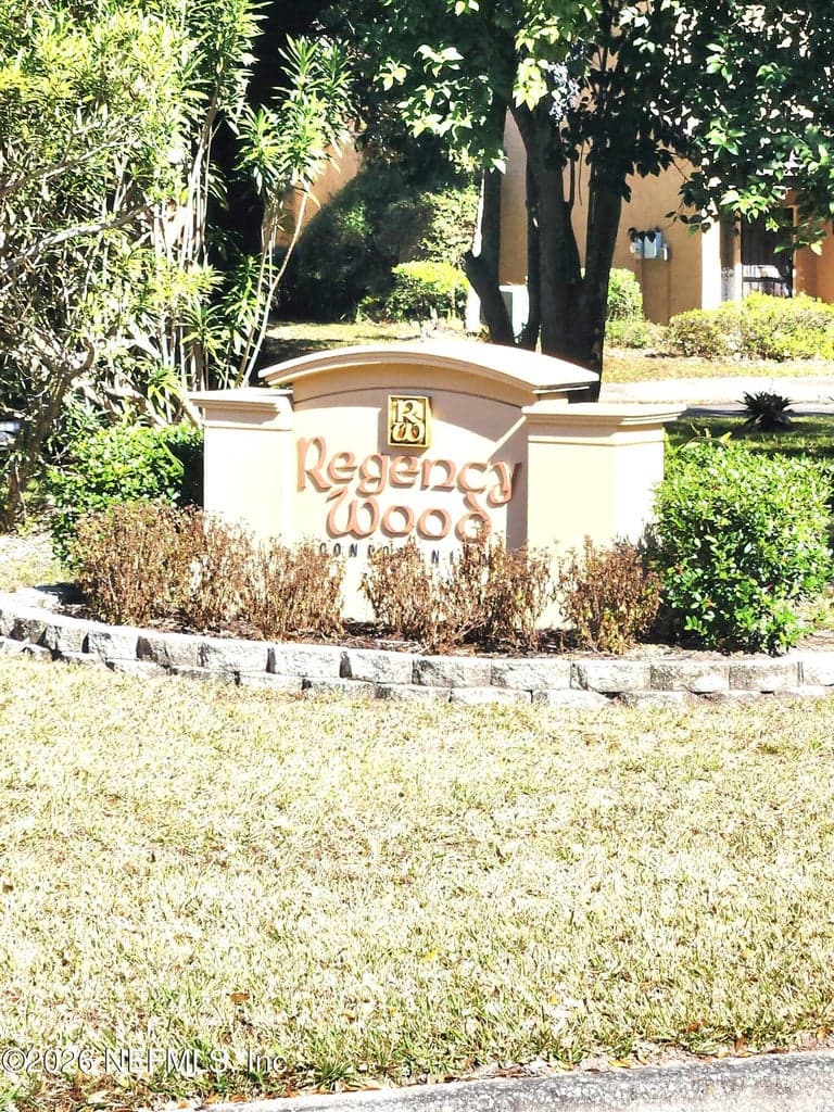 375 GREENCASTLE Road 72, Jacksonville, FL 32225 3