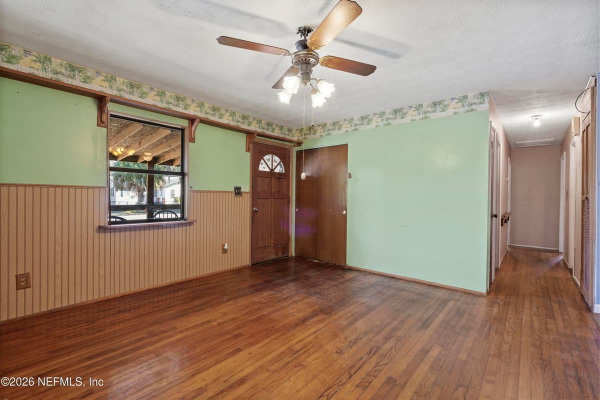 101 S OAKRIDGE Avenue, Green Cove Springs, FL 32043 3