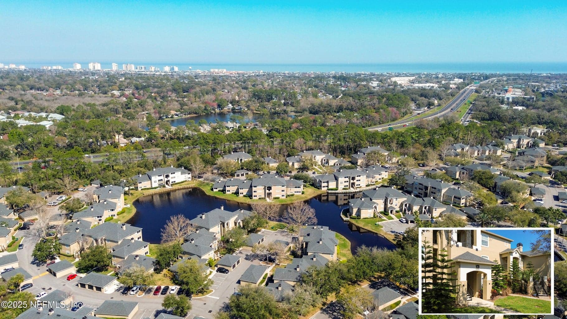 1701 THE GREENS Way 424, Jacksonville Beach, FL 32250
