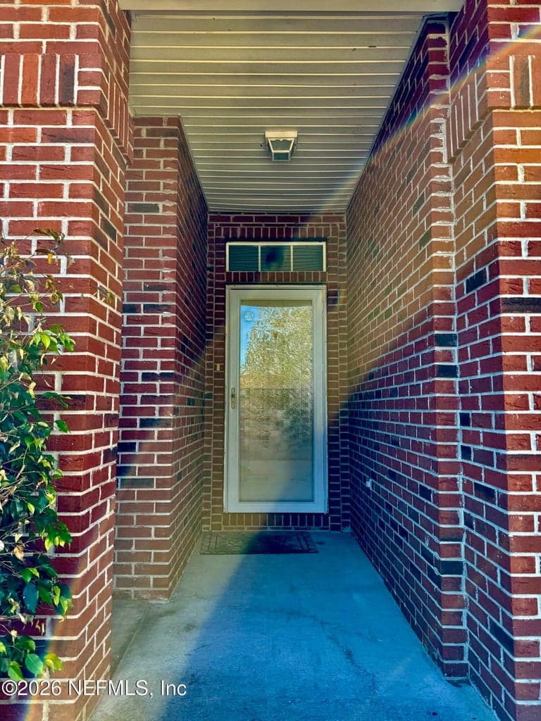 992 HYANNIS PORT Drive, Jacksonville, FL 32225 2