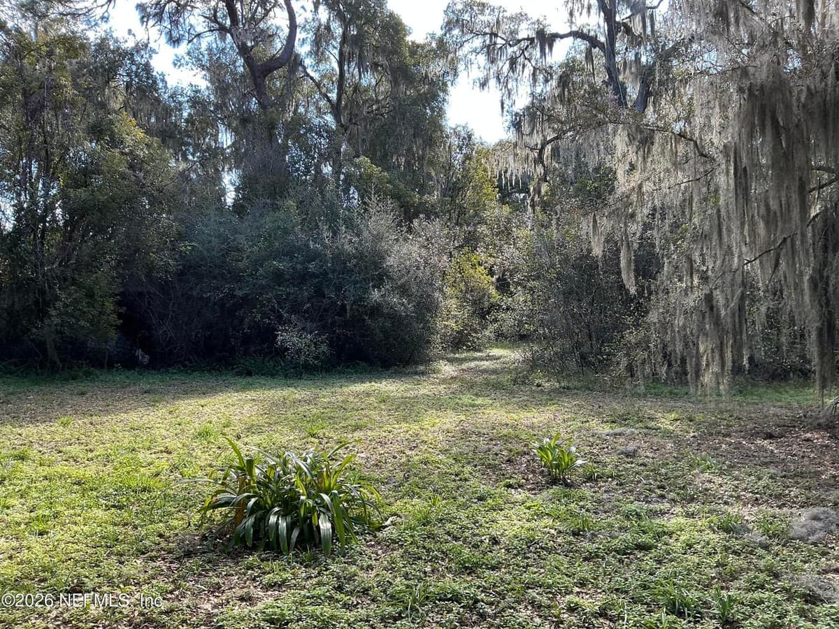 117 NELLIE Street, Palatka, FL 32177 2
