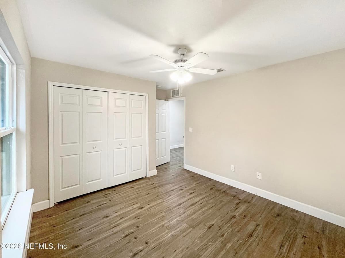 833 DIXON Street, Jacksonville, FL 32254 3