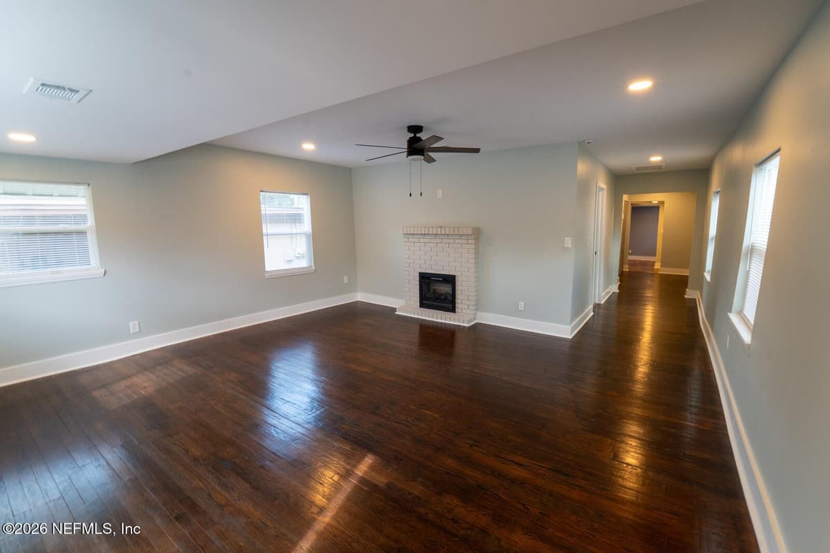 1627 W 22ND Street, Jacksonville, FL 32209 2