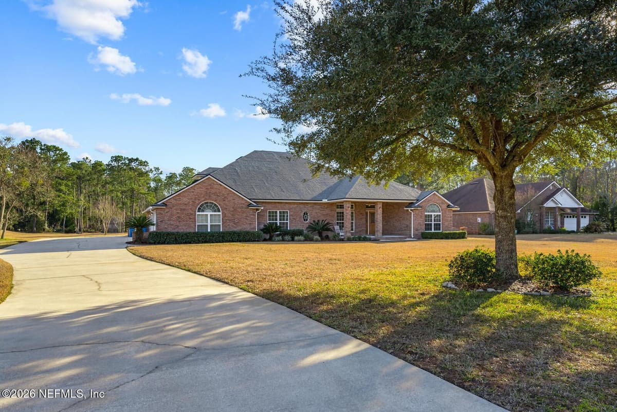 1240 BEEKMAN Drive, Jacksonville, FL 32226 2