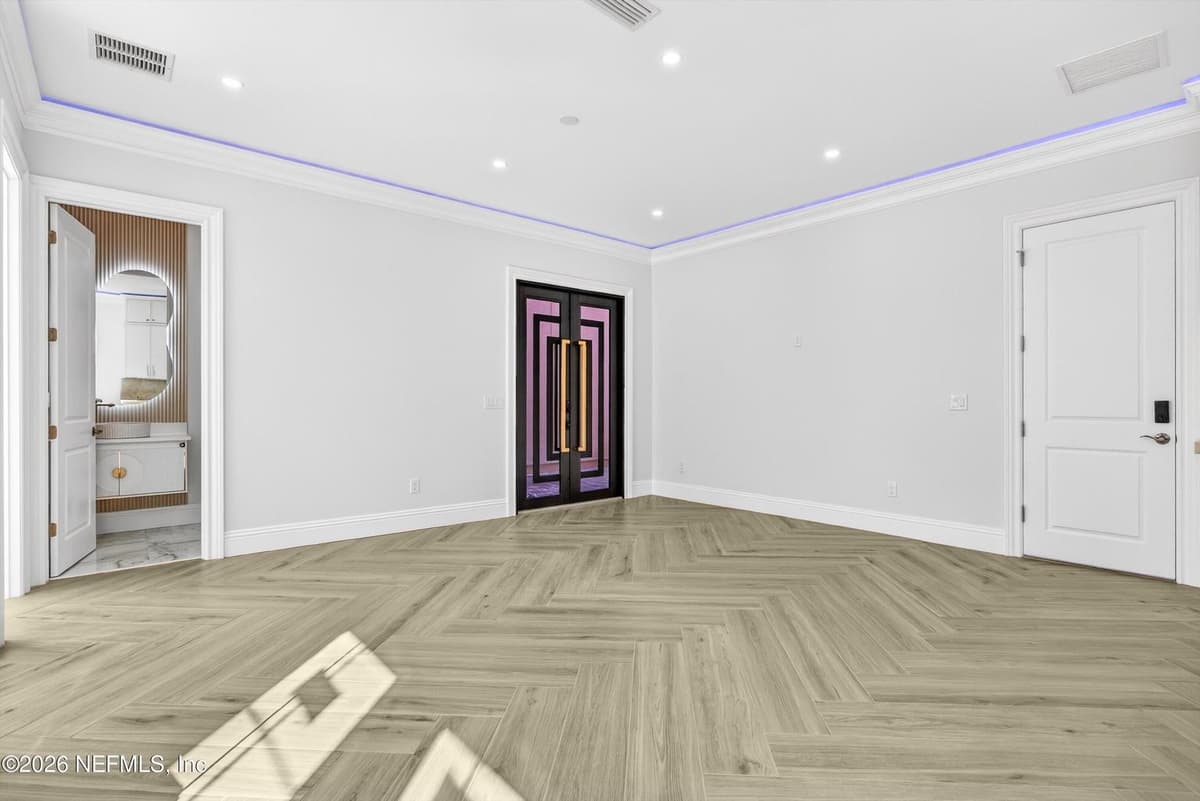 8865 LA TERRAZZA Place, Jacksonville, FL 32217 2