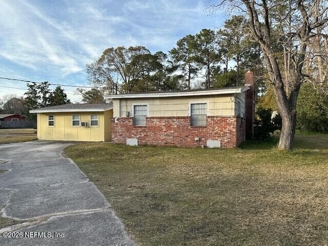8215 LENOX Avenue, Jacksonville, FL 32221 2