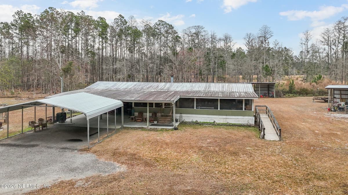 10697 COUNTY ROAD 127, Sanderson, FL 32087 2
