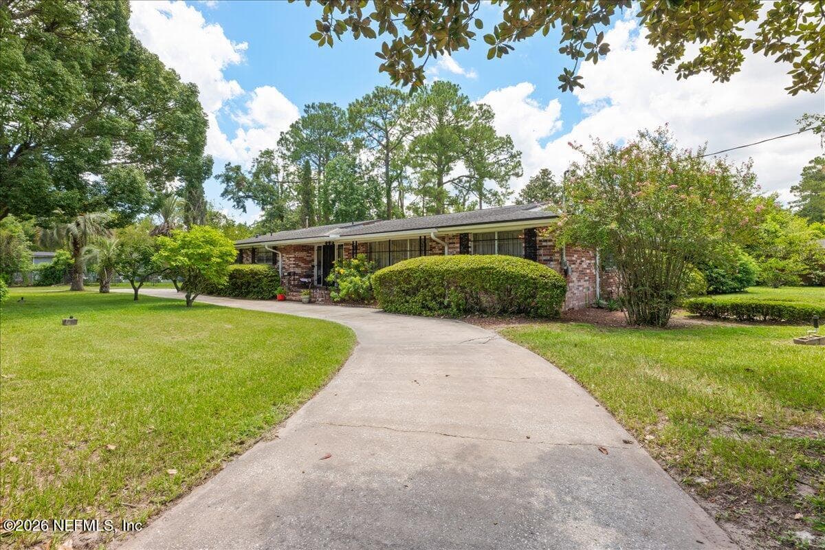 3902 MONCRIEF Road, Jacksonville, FL 32209 3