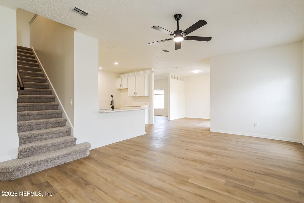 8603 LONGFORD Drive, Jacksonville, FL 32244 3