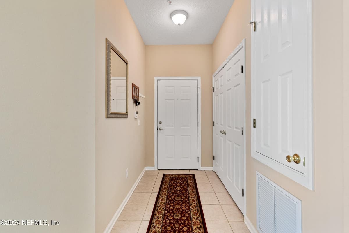 7801 POINT MEADOWS Drive 8406, Jacksonville, FL 32256, Jacksonville, FL - photo 3