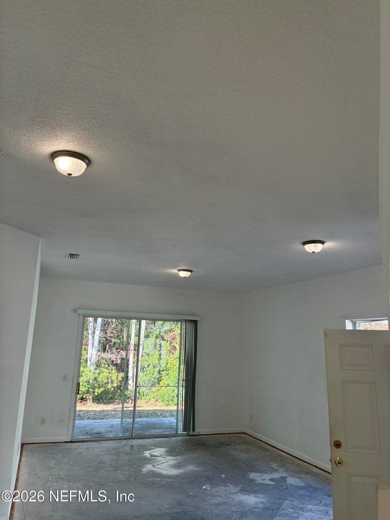 2333 CANEY OAKS Drive, Jacksonville, FL 32218 2