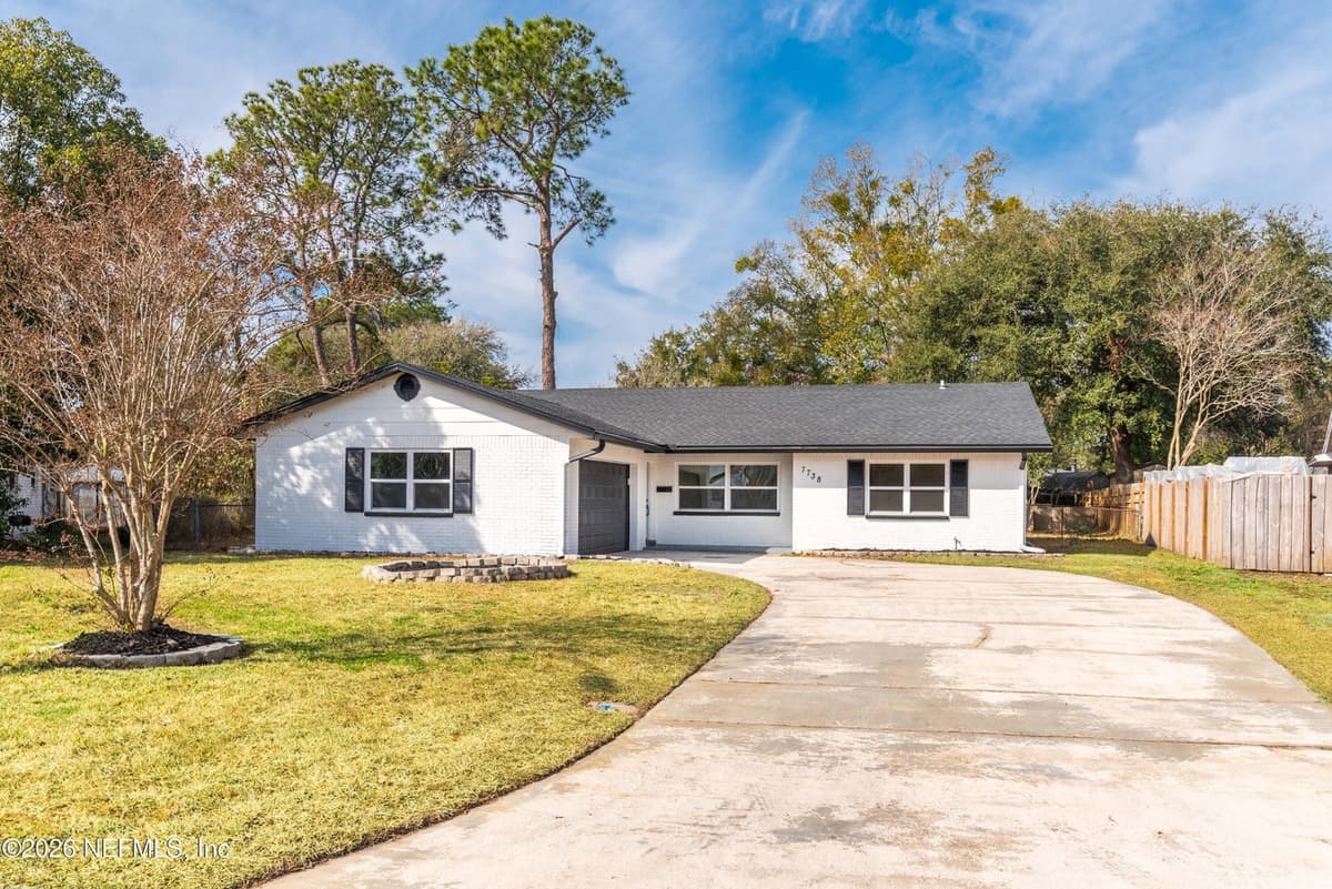 7738 RONDEAU Drive E, Jacksonville, FL 32217 2