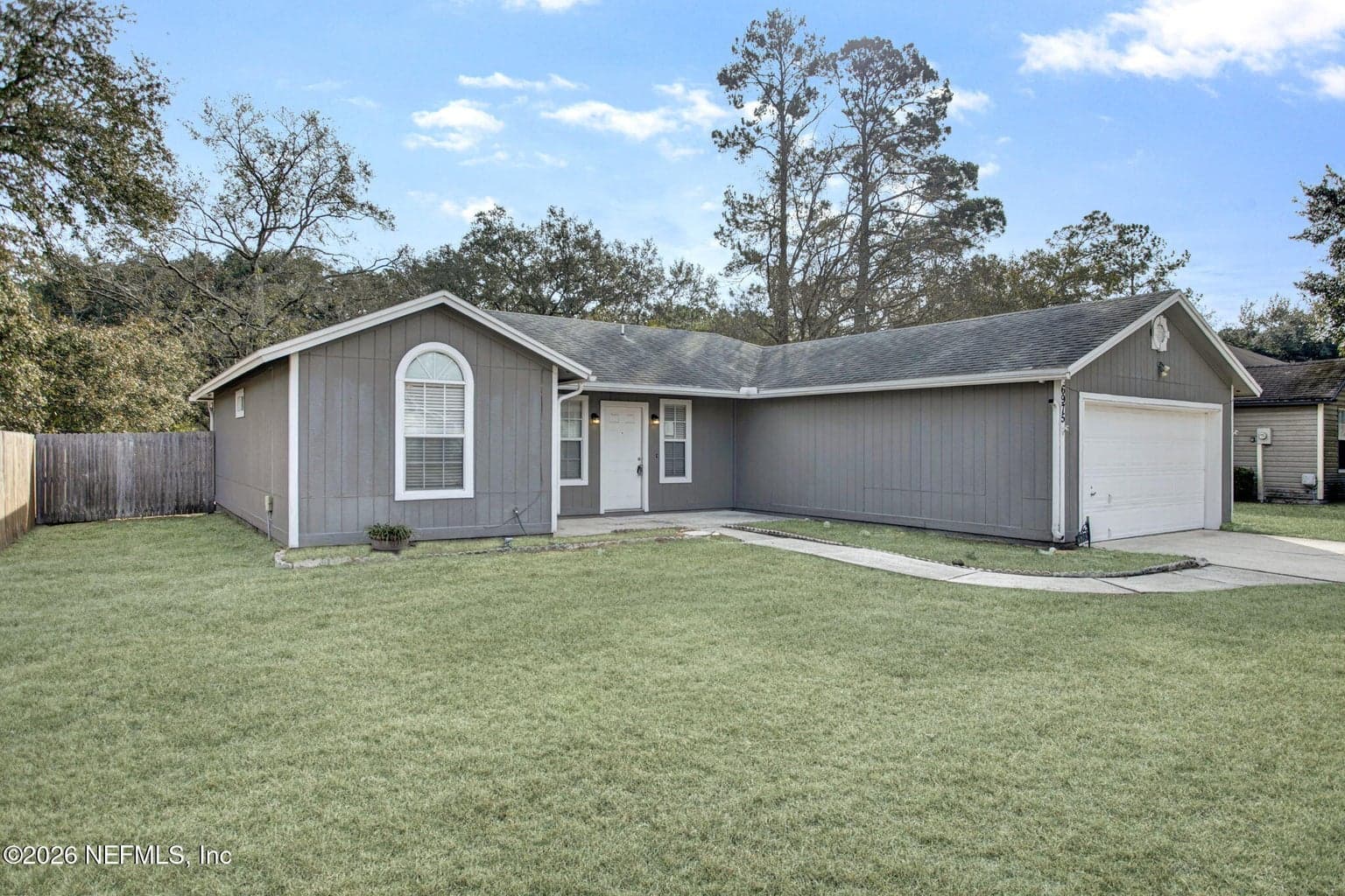 6975 HUNTINGTON WOODS Circle E, Jacksonville, FL 32244