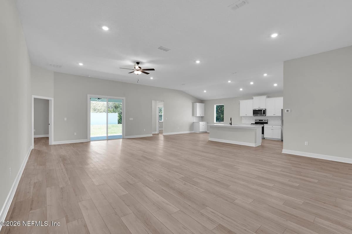12562 BIG JUNIPER Drive, Jacksonville, FL 32219 3