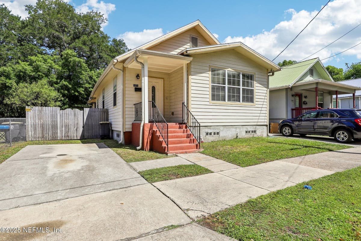 1071 SCRIVEN Street, Jacksonville, FL 32209 3