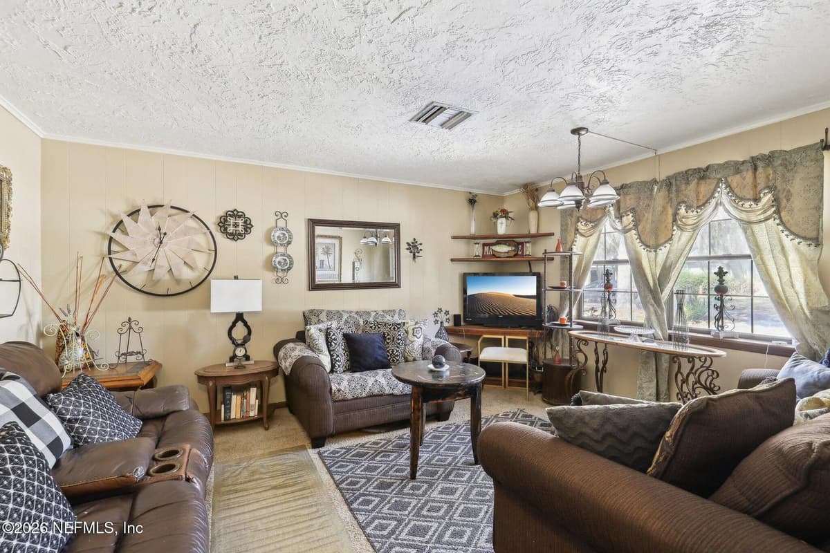 2127 DIANA Drive, Palatka, FL 32177 3