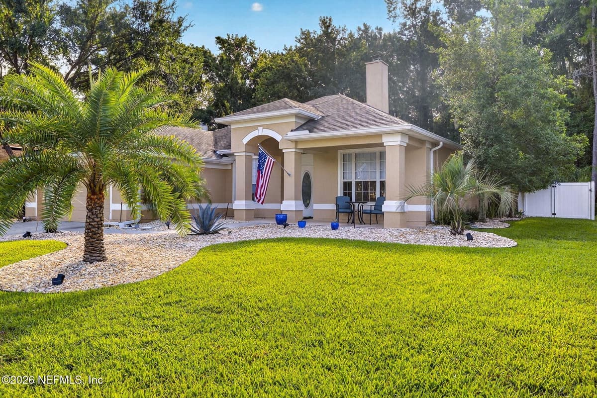 8523 HAMPTON LANDING Drive, Jacksonville, FL 32256 3