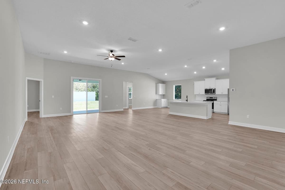 6945 BIG JUNIPER Court, Jacksonville, FL 32219 3