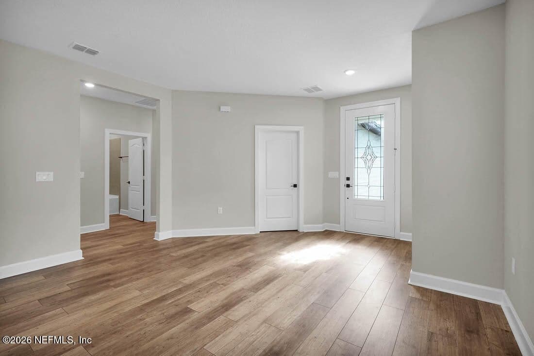 6955 CANOE BIRCH Road, Jacksonville, FL 32219 3