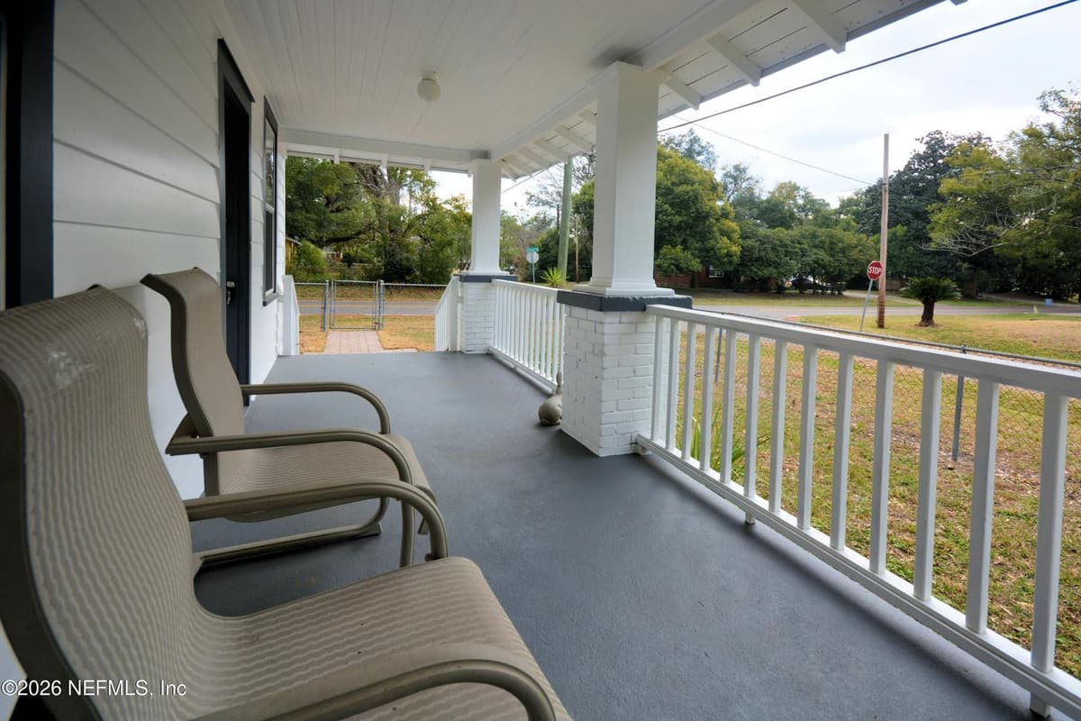 4605 APPLETON Avenue, Jacksonville, FL 32210 2