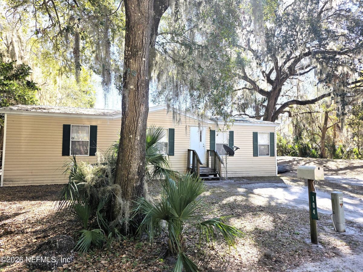104 LUNKER LODGE Road, Georgetown, FL 32139 3