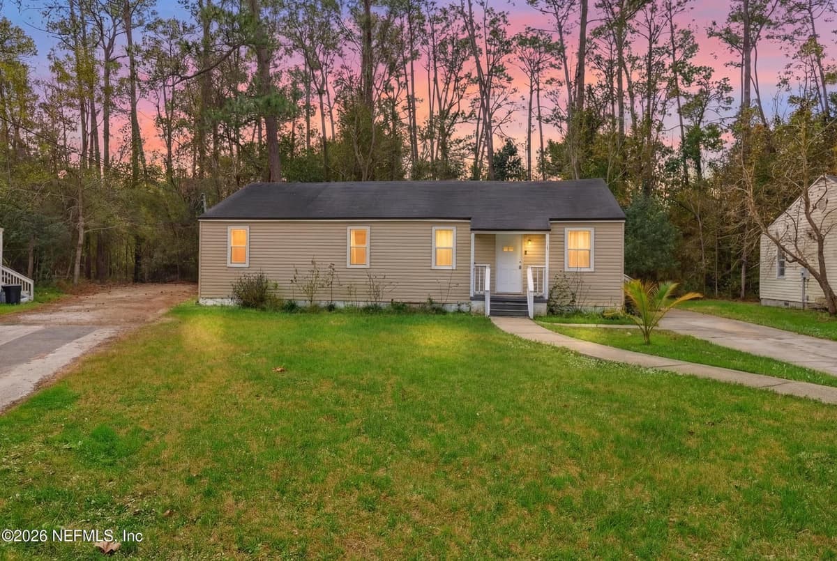 5320 TEQUESTA Court, Jacksonville, FL 32244 3