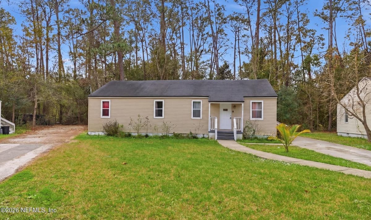 5320 TEQUESTA Court, Jacksonville, FL 32244 2